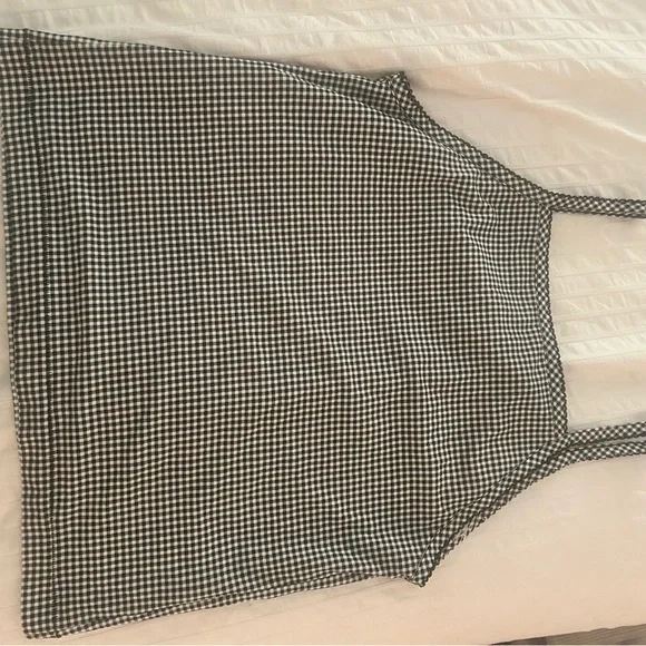 DOEN Angie Black and White Fitted Sleeveless Tank Top - Picture 3 of 3